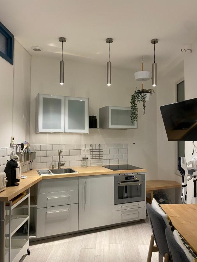 Mrtn Apartments Studio & Suites - Aix-Les-Bains, Hypercentre Esterno foto