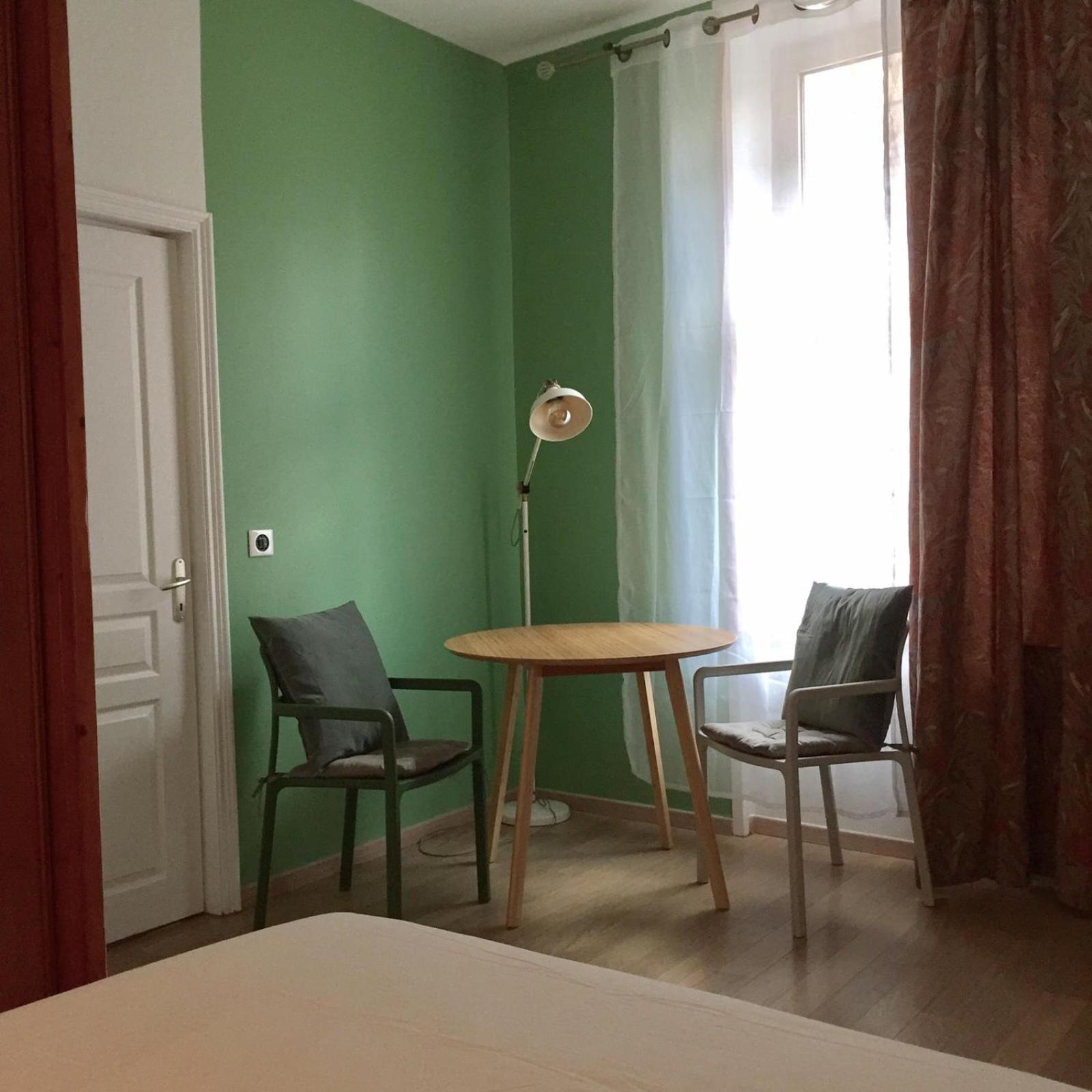 Mrtn Apartments Studio & Suites - Aix-Les-Bains, Hypercentre Esterno foto